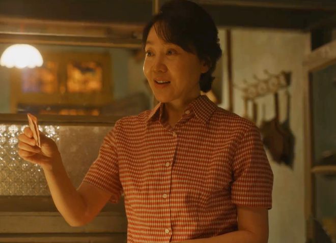 《小巷人家》看懂12岁鹏飞掏钱给黄玲才明白他为何能身家百万(图7)